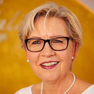 Helga Salhofen
